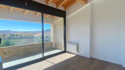 Dúplex en venta en Calle Iglesia, 3, Aguilar del Alfambra de 290.000 €