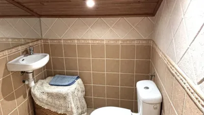 Casa en venta en Calle Solano, 1, Nogueruelas de 290.000 €