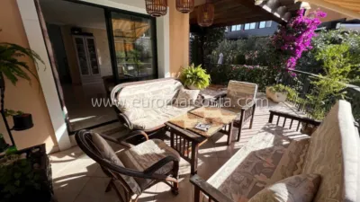 Semi-detached villa on Calle Laguna Rosa photo 10