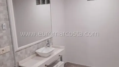 Semi-detached villa on Calle Laguna Rosa photo 30