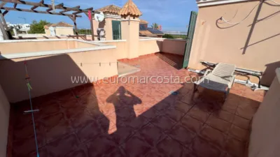 Semi-detached villa on Calle Laguna Rosa photo 35