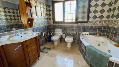 Detached Family Home in Caminal del Rupert photo 40