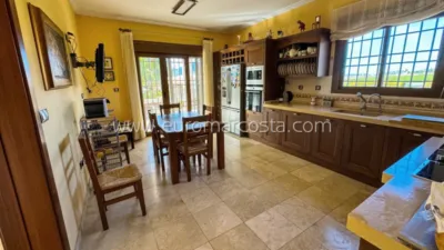 Detached Family Home in Caminal del Rupert photo 32