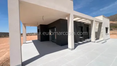 Semi-detached chalet on Carrer de Tollo photo 32