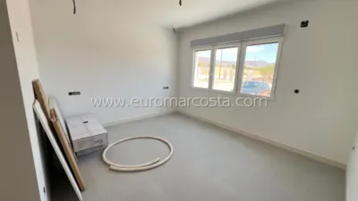 Semi-detached chalet on Carrer de Tollo photo 18