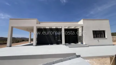 Semi-detached chalet on Carrer de Tollo photo 8