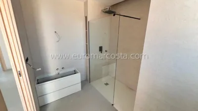 Semi-detached chalet on Carrer de Tollo photo 30