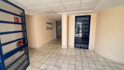Apartamento en Avenida de los Españoles photo 4