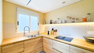 Duplex on Carrer de Rafael Alberti photo 19
