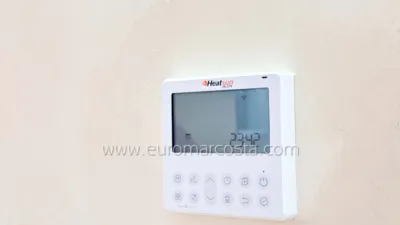 Duplex on Carrer de Rafael Alberti photo 52