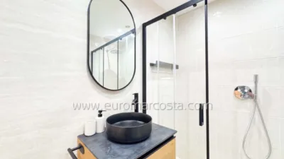 Duplex on Carrer de Rafael Alberti photo 32