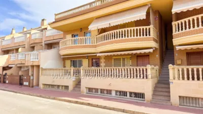 Duplex on Carrer de Rafael Alberti photo 2