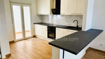 Detached chalet on Costa Garraf street photo 15