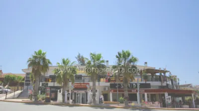 Detached chalet on Costa Garraf street photo 29