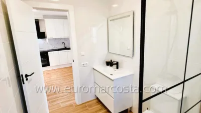 Detached chalet on Costa Garraf street photo 22