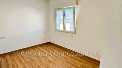 Detached chalet on Costa Garraf street photo 25