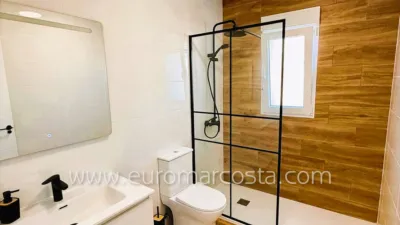 Detached chalet on Costa Garraf street photo 23