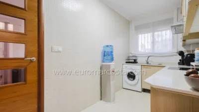 Semi-detached chalet on Carrer César Mateo Cid photo 16