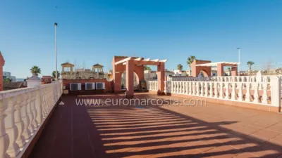 Semi-detached chalet on Carrer César Mateo Cid photo 43