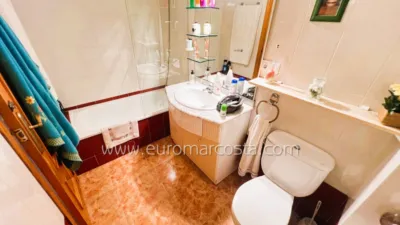 Apartment on Carrer de la Pau photo 14