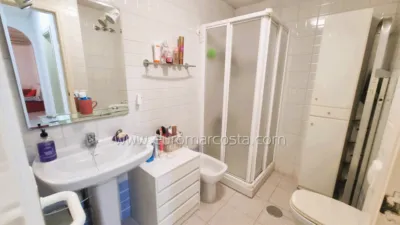 Apartment on Calle de Ramón Rubial Cavias photo 11