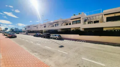 Apartment on Calle de Ramón Rubial Cavias photo 15