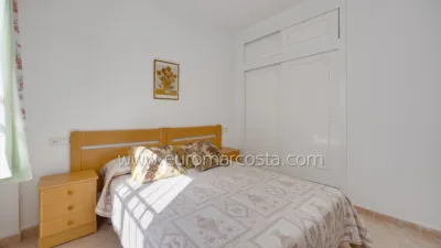 Apartment on Calle de Ramón Rubial Cavias photo 13