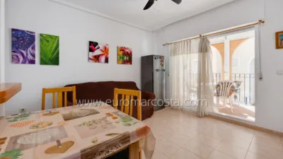Apartment on Calle de Ramón Rubial Cavias photo 7