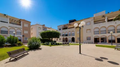 Apartment on Calle de Ramón Rubial Cavias photo 23
