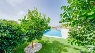 Single-family home on Carrer Roma photo 4