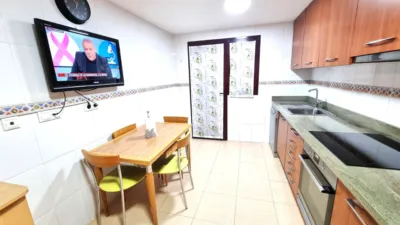 Piso en venta en Calle del Astrónomo Comas Solá, 2, Florida-Ciudad de Asís (Distrito Florida-Babel-Benalúa. Alicante - Alacant) de 374.000 €