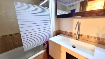 Piso en venta en Calle del Astrónomo Comas Solá, 2, Florida-Ciudad de Asís (Distrito Florida-Babel-Benalúa. Alicante - Alacant) de 374.000 €