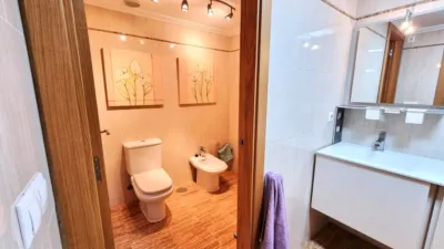 Piso en venta en Calle del Astrónomo Comas Solá, 2, Florida-Ciudad de Asís (Distrito Florida-Babel-Benalúa. Alicante - Alacant) de 374.000 €