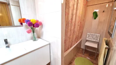Piso en venta en Calle del Astrónomo Comas Solá, 2, Florida-Ciudad de Asís (Distrito Florida-Babel-Benalúa. Alicante - Alacant) de 374.000 €