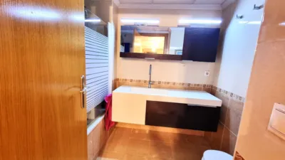 Piso en venta en Calle del Astrónomo Comas Solá, 2, Florida-Ciudad de Asís (Distrito Florida-Babel-Benalúa. Alicante - Alacant) de 374.000 €