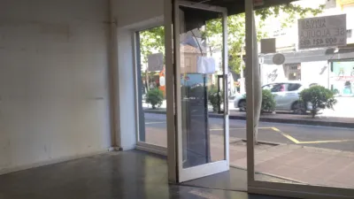 Local comercial en Avenida de Madrid, 187 — foto 4