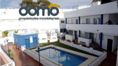 Townhouse on Calle de Cala Higuera photo 2