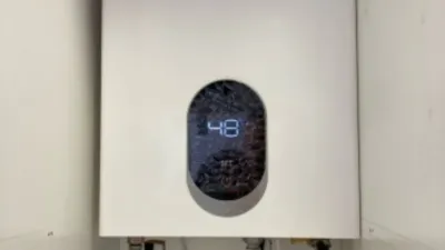 Piso en alquiler en Pasaje de la Algaba, Casería de Montijo-Nueva Granada (Distrito Norte. Granada Capital) de 1.600 €<span>/mes</span>