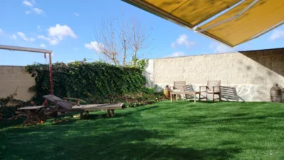 Semi-detached chalet in Moraleja de Enmedio photo 3