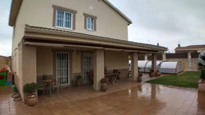 Detached House in Urbanización de las Colinas photo 3