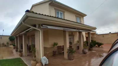 Detached House in Urbanización de las Colinas photo 2