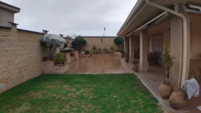Detached House in Urbanización de las Colinas photo 11