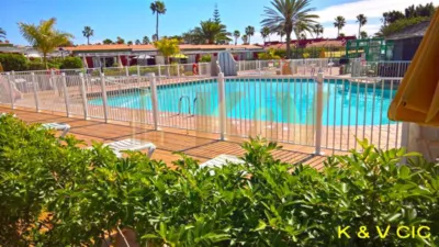 Casa adosada en venta en Calle Gran Bungalow Maspalomas Campo de Golf, Maspalomas-Meloneras (San Bartolomé de Tirajana) de 280.000 €