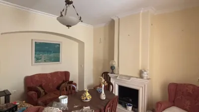 House - Más