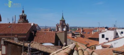 Piso en venta en Calle de Ainsas, Centro (Teruel Capital) de 120.000 €