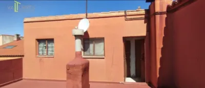 Piso en venta en Calle de Ainsas, Centro (Teruel Capital) de 120.000 €