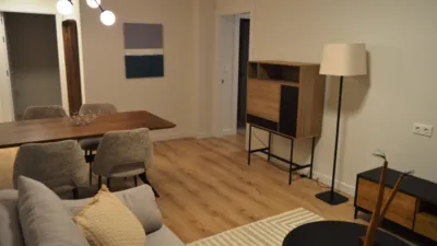 Apartamento en alquiler en Calle Bedoya, Centro (Ourense Capital) de 890 €<span>/mes</span>