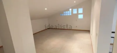 Piso en alquiler en Calle Toledo, cerca de Calle Médico, Cabañas de La Sagra de 750 €<span>/mes</span>