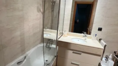 Chalet adosado en venta en Calle de Rosalía de Castro, Simancas de 456.000 €