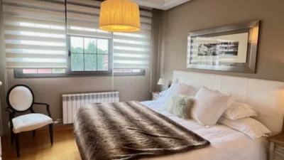 Chalet adosado en venta en Calle de Rosalía de Castro, Simancas de 456.000 €